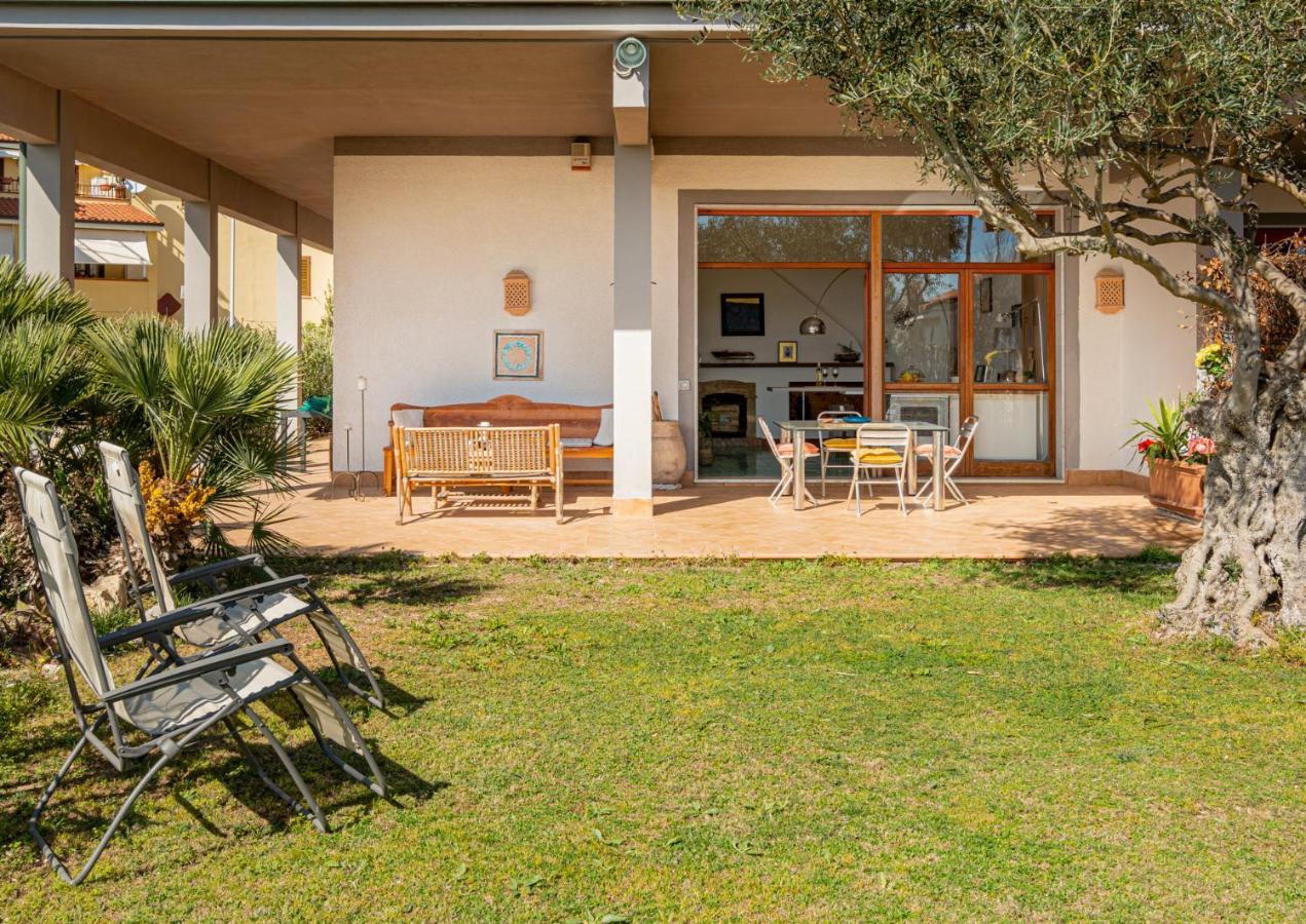 Villa Arrecifes Фертилия Экстерьер фото